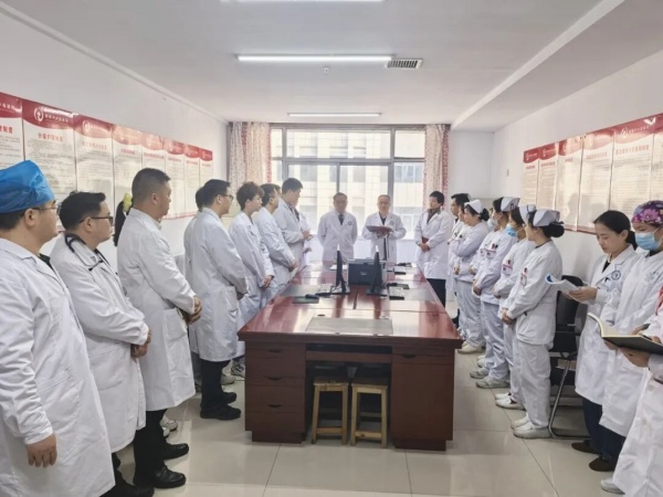 杏林刀锋、中西合璧——生死时速！娄底市中医医院成功救治罕见“马蹄肾”重度破裂患者